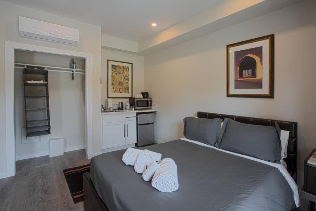 Cute Studio With Large Balcony And Great Park View San Diego Exterior photo