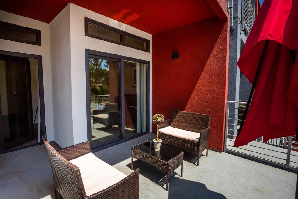 Cute Studio With Large Balcony And Great Park View San Diego Exterior photo